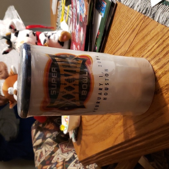 SUPER BOWL XXXVIII FEB 1, 2004 HOUSTON MUG WITH MATCHING T-SHIRT - Picture 1 of 11